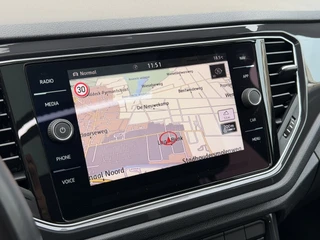 Volkswagen T-Roc 2.0 TSI 4Motion Sport DSG Pano Trekh Virtual Camera DCC / 28