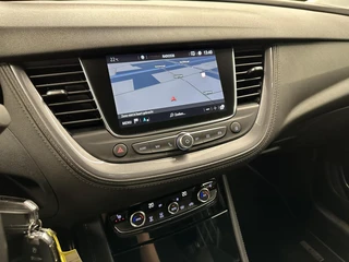 Opel Grandland X 1.2 Turbo Innovation CAMERA NAVI LM CARPLAY ECC CRUISE. / 26
