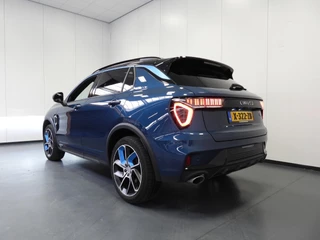 Lynk & Co 01 1.5 PHEV Plug-In ZWARTE HEMEL/360CAM/SCHUIFDAK/LED/20"LMV! / 4