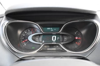 Renault Captur 1.2 TCE AUT. / STOEL VERW. / ECC / PDC / H-LEDERLOOK BEKL. / 25