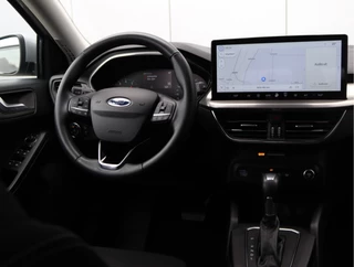 Ford Focus Wagon 1.0 EcoBoost Hybrid Titanium  | Trekhaak | Navigatie | Org. NL / 18