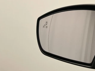 Ford Kuga 1.5 EcoBoost Vignale | Trekhaak | Leder | Panorama | Adaptive-cruise | Stoelverwarming | / 44