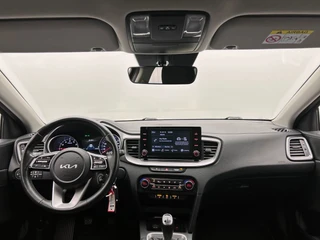 Kia Ceed Sportswagon 1.0 T-GDi DynamicLine Carplay | Dealeronderhouden | Fabrieksgarantie | Trekhaak | Stoel/Stuur Verwarming | / 2