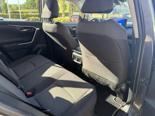 Toyota RAV4 2.5 Hybrid AWD Dynamic 4S-BANDEN EL-SPIEGELS CAMERA PARK-SENSOREN APPLE/ANDOID STOELVERW CLIMA / 13