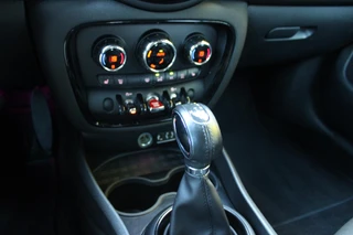 MINI Clubman 1.5 One Chili Serious Business Automaat, Keyless, Navigatie, Applecarpl./Andr. Auto, Climate/Cruise Control / 19