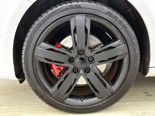 Seat Leon 2.0 TFSI FR | Cruise control | Stoelverwarming | Navigatie | Airco | Parkeersensoren | Trekhaak / 10