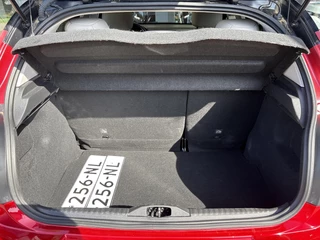 Citroën C3 1.2 PureTech Shine Achteruitrijcamera | Keyless / 8