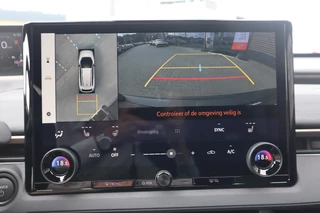 Toyota bZ4X Touring Dynamic 75 kWh NIEUW & DIRECT LEVERBAAR! BLIND-SPOT PARK-SENSOREN STOEL/STUURVERW APPLE/ANDROID 18" LM-VELGEN / 33