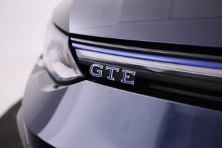 Volkswagen Golf 1.4 eHybrid GTE  Panorama, Apple carplay, Navigatie / 7