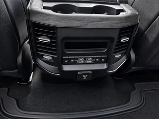 Dodge Ram 1500 LIMITED CREW CAB LIMITED NIGHT ED GEEN BPM! | LPG | BOMVOL! | / 16