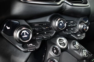 Aston Martin V8 Vantage 4.0 Carbon-ext | Ceramic-brakes | 26dkm / 88