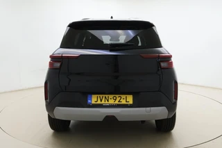 Opel Frontera 1.2 Turbo 145pk Hybrid Automaat GS 7 persoons | 8 Jaar speciale garantie | Navigatie | Stoel- en stuurverwarming | Verwarmbaar voorraam | Dakrails | Achteruitrijcamera | Climate control | 17" Lichtmetalen velgen / 12