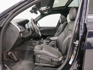 BMW X3 xDrive30e M-Sport Panoramadak | Elektr. Trekhaak / 19