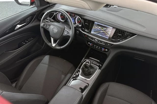 Opel Insignia Grand Sport 1.5 Turbo Business Executive Schuif-/Kanteldak Trekhaak Achteruitrijcamera / 35