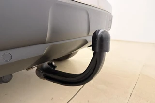 Peugeot 3008 1.2 PureTech Blue Lease Executive Camera l Climate Control l Cruise Control l Apple Carplay & Android Auto l PDC voor en achter l Bluetooth l Lichtmetalen Velgen l Afneembare Trekhaak / 4