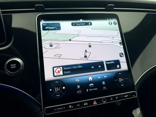 Mercedes-Benz EQE 300 Business Edition 89 kWh SOH 98,9% Warmtepomp | Panoramadak | Leer | Adaptive Cruise Control / 18