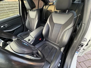 BMW 3 Serie 320E M-Sport Panodak 19 Inch Keyless / 56