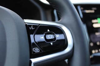 Volvo XC60 2.0 T6 Plug-in hybrid AWD Ultimate Black Edition  | Panoramadak | Head-up | H/K | Memory / 11