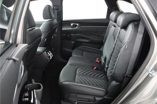 Kia Sorento 1.6 T-GDi Plug-in Hybrid 4WD ExecutiveLine 7p  AWD - FULL OPTIONS - Stoel/Stuurverwarming - 1700kg trekgewicht - Apple Carplay - Android Auto 7 jaar of 150.000km fabrieksgarantie / 29