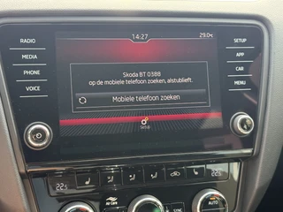 Škoda Octavia Combi 1.5 TSI Style 150pk DSG  | Trekhaak | Apple/Android | Adapt. Cruise | Stoelverwarming | PDC | ECC / 40