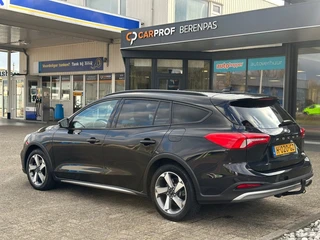 Ford Focus 1.0 Ecoboost Wagon Active Business '' Trekhaak - Clima - PDC '' / 10