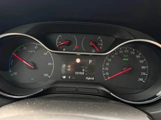 Opel Grandland X 1.6 Turbo Hybrid Business Edition CAMERA - TREKHAAK - STOELVERWARMING / 30