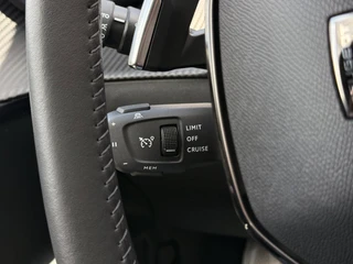 Peugeot 208 1.2 Hybrid 110 e-DCS6 Allure / 20