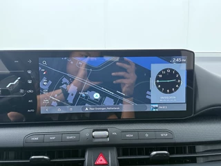 Kia K4 Sportswagon 1.0 T-GDi MHEV GT-Line Launch Edition (pano) - Climate Control - Achteruitrijcamera - Adaptive Cruise Control - Fabrieksgarantie tot 05-2033 / 29