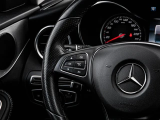 Mercedes-Benz C-klasse Estate 180 Premium | LED | Trekhaak | Camera | Apple CarPlay/Android Auto | Stoelverwarming | Dodehoekdetectie | Dealeronderhouden / 17