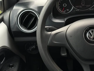 Volkswagen Up! 1.0 BMT move up!| Bluetooth | AIRCO | BTW / 17