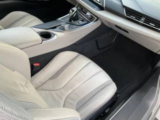 BMW i8 334pk Limited Edition Ferrada HUD 360°Cam Plug-in PHEV / 42