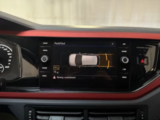 Volkswagen Polo 1.0 TSI Highline Beats Parkeersensoren Adaptive Cruise App-Connect / 8