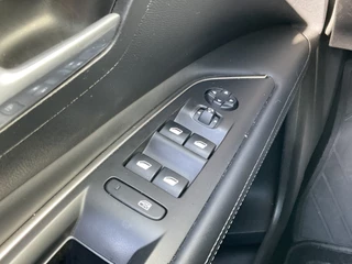 Peugeot 3008 1.2 131pk Allure Automaat Carplay Pano Leer Cam Nav Trekhaak / 26