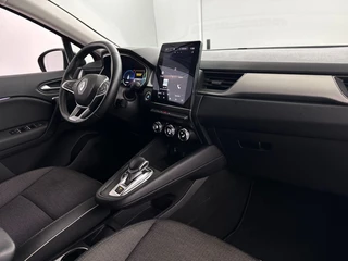 Renault Captur 1.6 E-Tech PHEV 160 Intens Groot Scherm + Navigatie | Parkeercamera | Cruise Control / 6