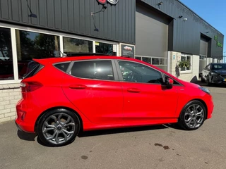 Ford Fiesta 1.0 Ecoboost ST-Line Panoramadak Carplay Winterpakket Led Navigatie / 13