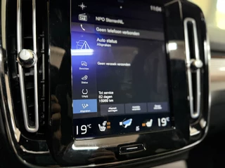 Volvo XC40 1.5 T3 R-Design | Pano | Winterpakket | Elektr voorstoelen+memory | Camera | Carplay / 44