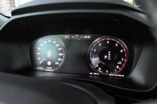 Volvo XC40 1.5 T2 Momentum Core | 1e eigenaar | NL auto | Navigatie | Cruise control | Bluetooth | LED | Parkeersensoren | Bluetooth | Botsherkenning | Rijstrooksensor / 22