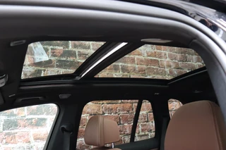 BMW X5 xDrive40i High Executive M Sport Pakket Automaat  / Live Cockpit Professional / Adaptive Air Suspension / Panoramadak Sky Lounge / Bowers & Wilkins / Active Steering / Comfortstoelen / Laserlight / Crafted Clarity / 22 Inch / Leder / M Sportremsysteem / 28