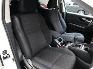 Nissan Qashqai 1.6 160Pk N-Conecta ✅Panodak✅Trekhaak✅Navi✅Camera✅Clima✅Cruise✅ / 7