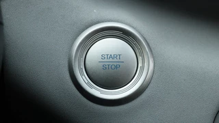 BYD DOLPHIN SURF Active 30 kWh Private Lease 399,- p.m. | incl. € 2.700 ACTIE / 28
