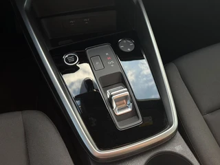 Audi A3 Sportback 40 TFSI e Advanced edition / 24