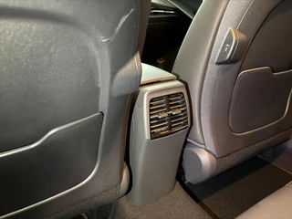 KIA Niro 1.6 GDi Hybrid 141pk DCT6 DynamicLine I Trekhaak / 25