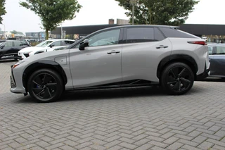 Lexus RZ 550e DIRECT 4 F SPORT 77 kWh DIRECT LEVERBAAR YOKE-STUUR STEER-BY-WIRE PANO MARK-LEVINSON STOELVENT / 8