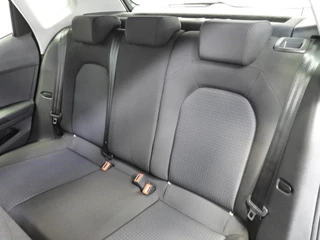 SEAT Arona 1.0 TSI Style NAVI/CLIMA/CRUISE/LED/17"LMV! / 24