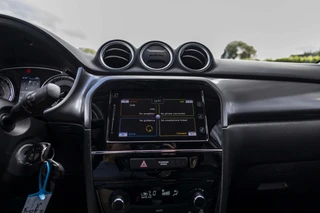 Suzuki Vitara 1.4 Boosterjet Select Smart Hybrid  | Camera | Trekhaak | Carplay / 30