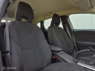 VOLVO V40 1.5 T2 EDITION AUTOMAAT/LED/NAVI/BLUETOOTH/CRUISE/16''LMV / 14