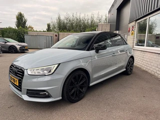 Audi A1 Sportback 1.0 TFSI S-line Origineel NL Led Keyless Bluetooth Goed onderhouden! / 19