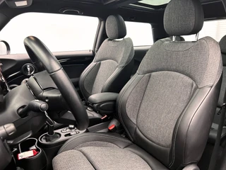 MINI Electric MINI Electric Collection 33 kWh | SOH 96% | Dealer Onderhouden | Panoramadak | Camera | Carplay | Stoelverwarming | / 26