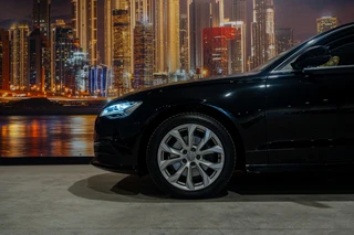 Audi A6 Avant 2.0 TDI ultra Lease Edition / 8