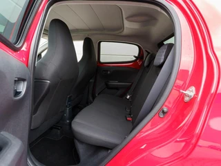 Peugeot 108 1.0 e-VTi Allure 5drs. TOP! | Open dak | Camera | Slechts 10.541km / 8